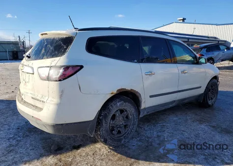 2015 Chevrolet Traverse Ls z USA, uszkodzony, nr VIN 1GNKVFKD5FJ326707